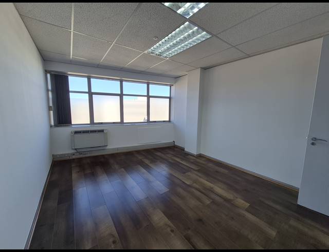 25M² OFFICE TO LET IN SANDTON CENTRAL
